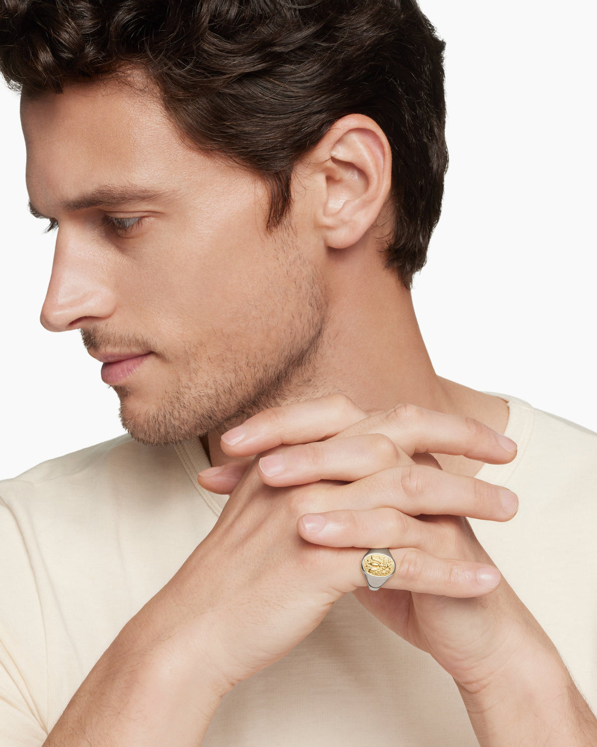 Petrvs Bee Pinky Ring